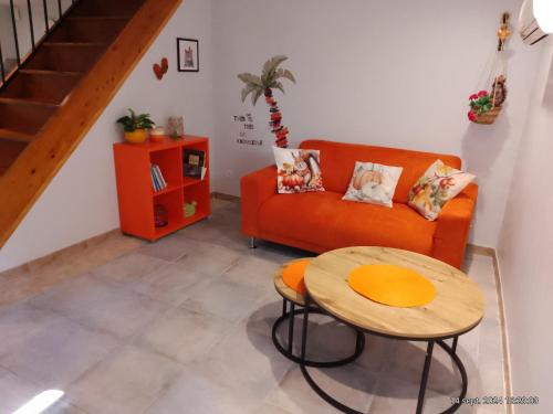 Charmante Maisonnette Au Calme - last minute hotel in Montelimar