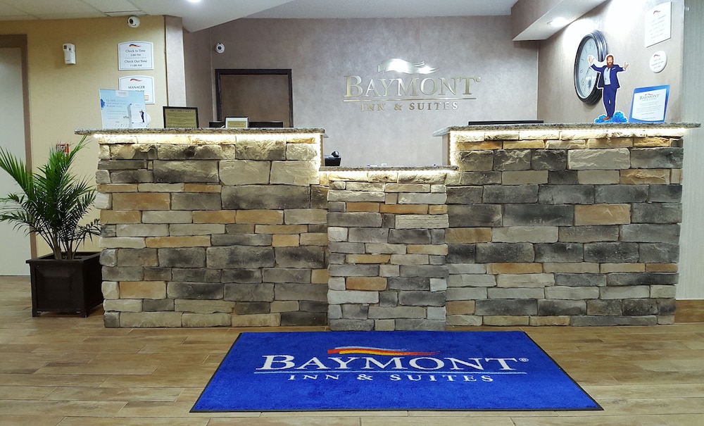 Baymont by Wyndham Belleville Airport Area - photo 5