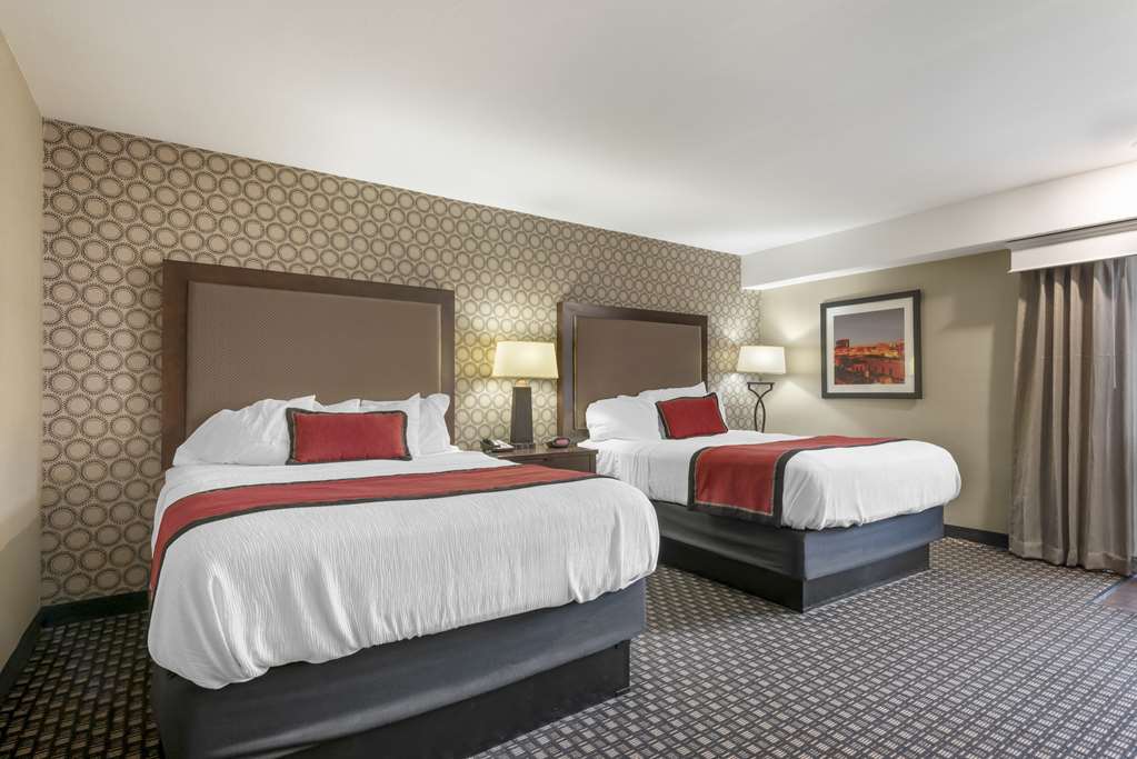 Best Western Plus Ramkota Hotel - photo 18