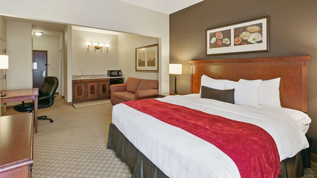Best Western Plus Georgetown Inn & Suites - photo 9