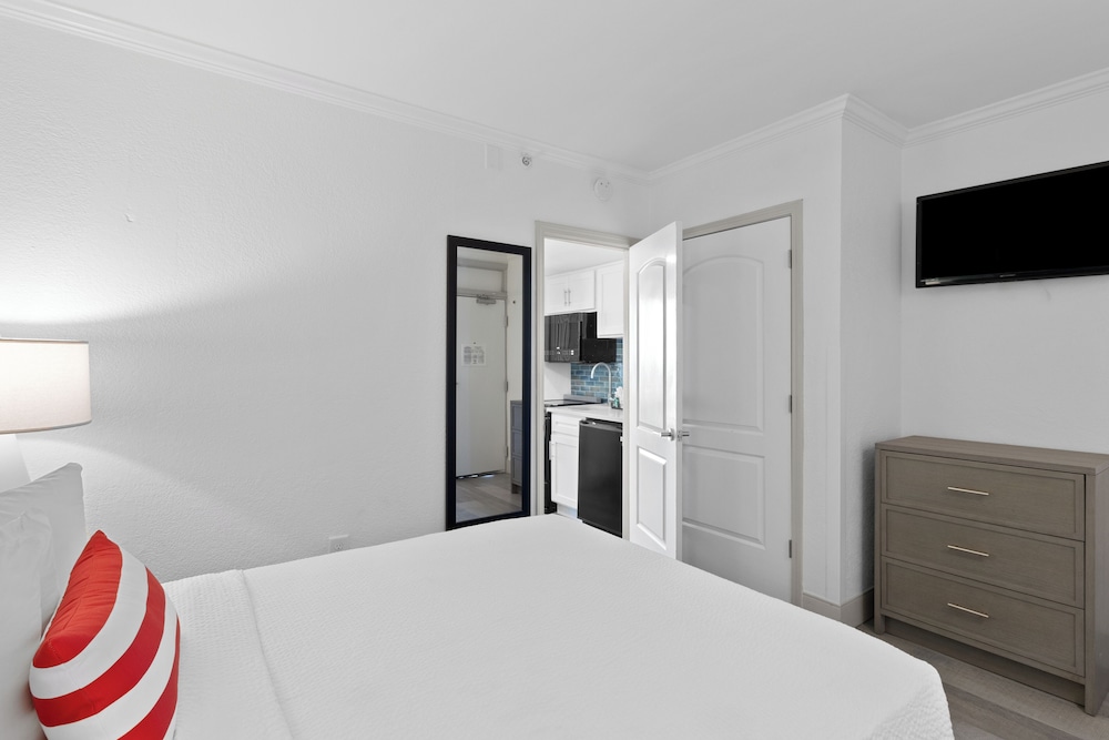 Compass Cove Resort - photo 112