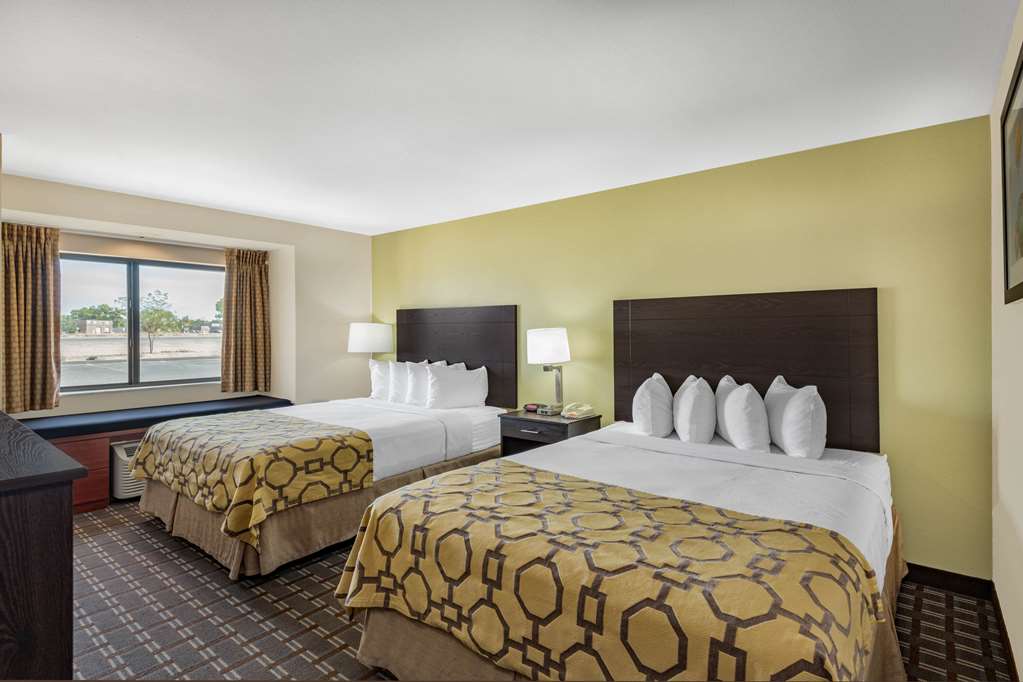 Baymont by Wyndham Farmington - photo 9