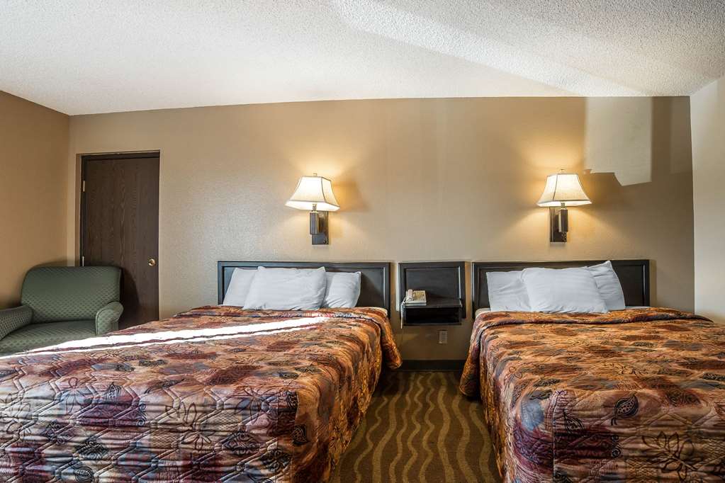 Rodeway Inn Cheyenne I 80 East - photo 7