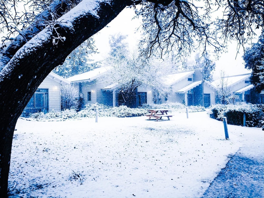 Ein Zivan Tourism - last minute hotel in Unknown City