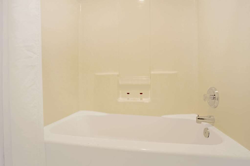 Ramada by Wyndham Draper - photo 11