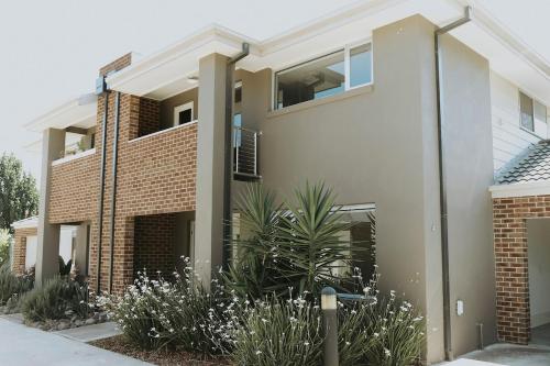 Spacious Stay On Shamrock Bendigo — hotel in Golden Square