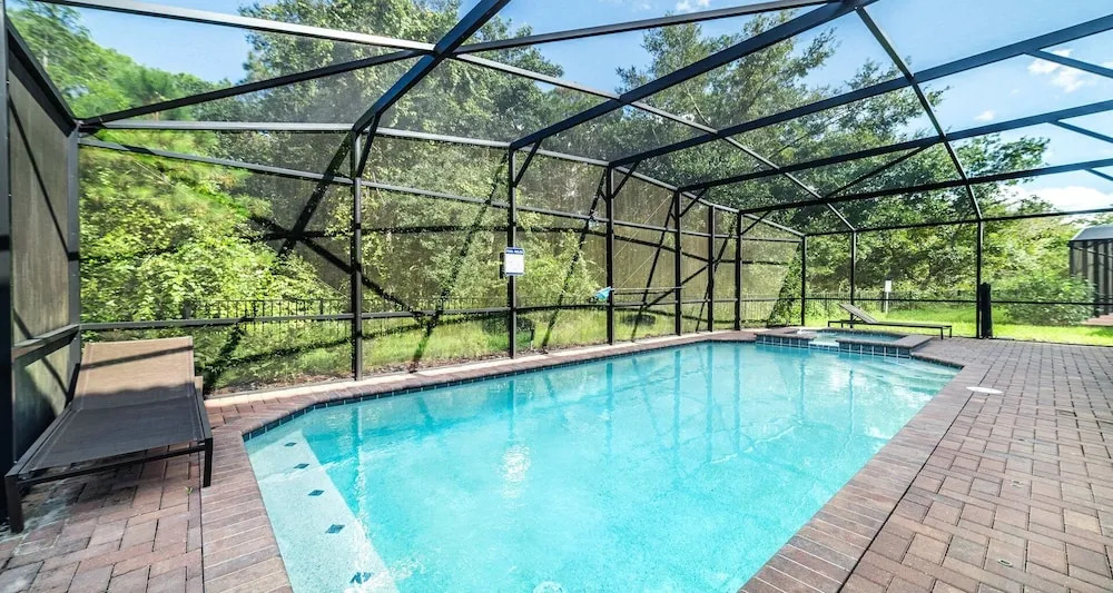 Family Fun: Pool Spa Games in Luxury Resort - photo 14
