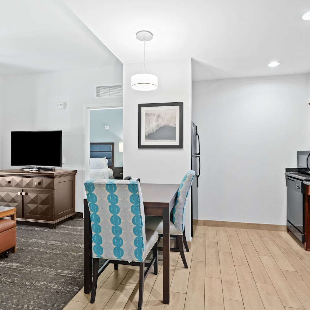 Homewood Suites by Hilton Ft. Lauderdale Airport Cruise Port - photo 25