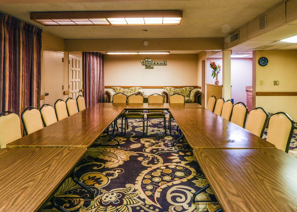 Vagabond Inn Costa Mesa - photo 25