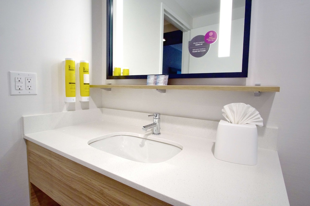 Tru by Hilton Oklahoma City NW Expressway - photo 18