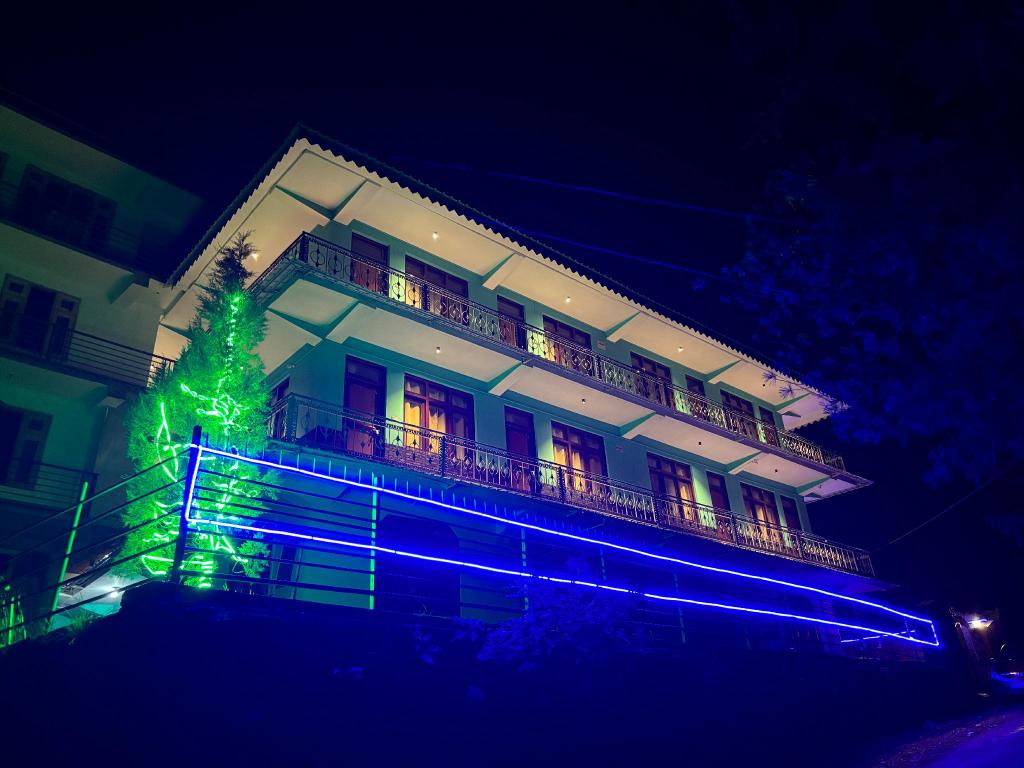 Hotel Geetanjali Sangla in Sangli, India