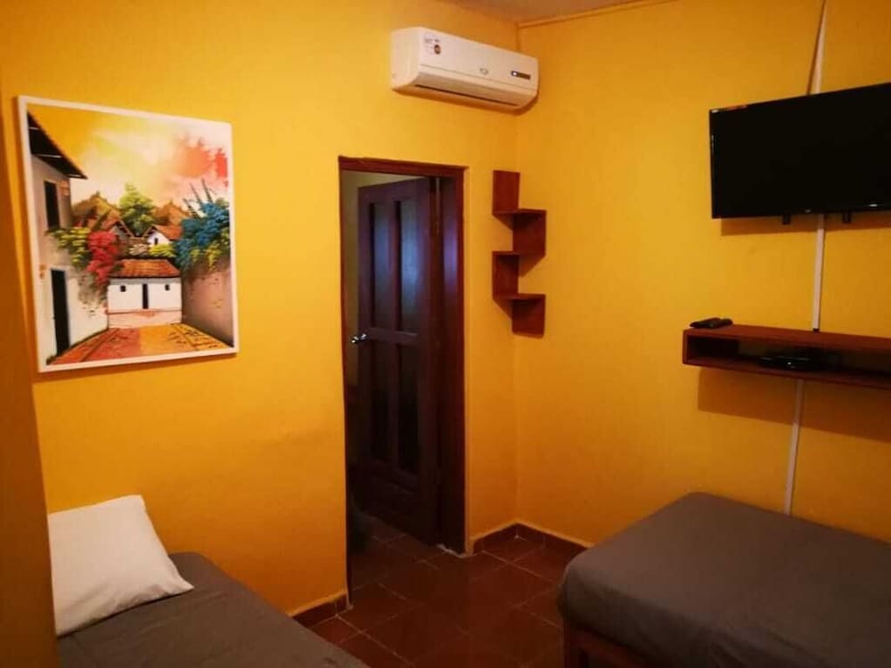 Eco Hotel Los Micos — Tela — photo 4