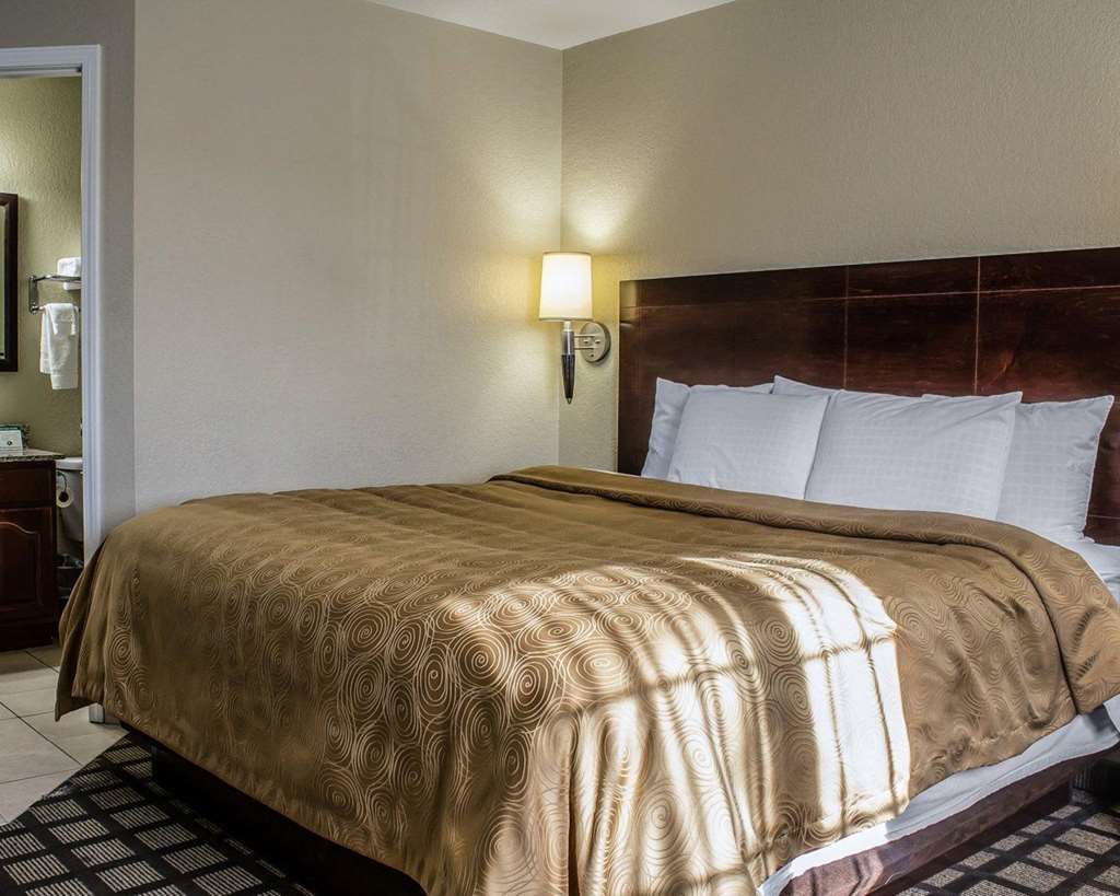 MainStay Suites Coralville Iowa City - photo 18