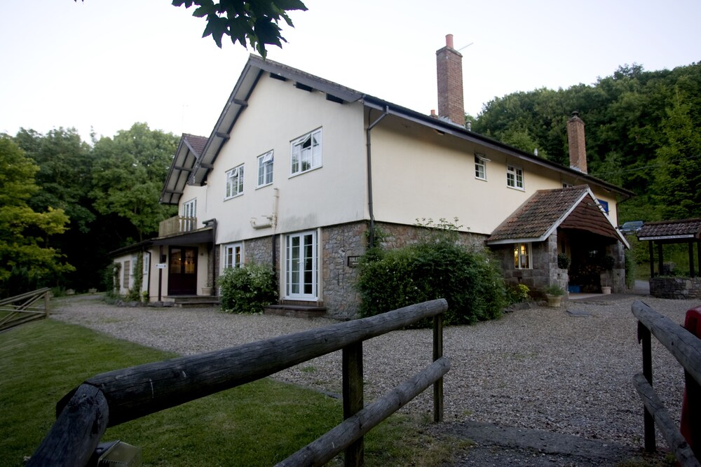 Lyncombe Lodge Hotel — hotel in Winscombe