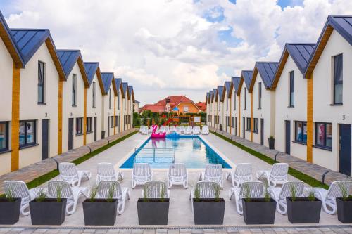 Amber Resort - carbon neutral hotel in Rewal