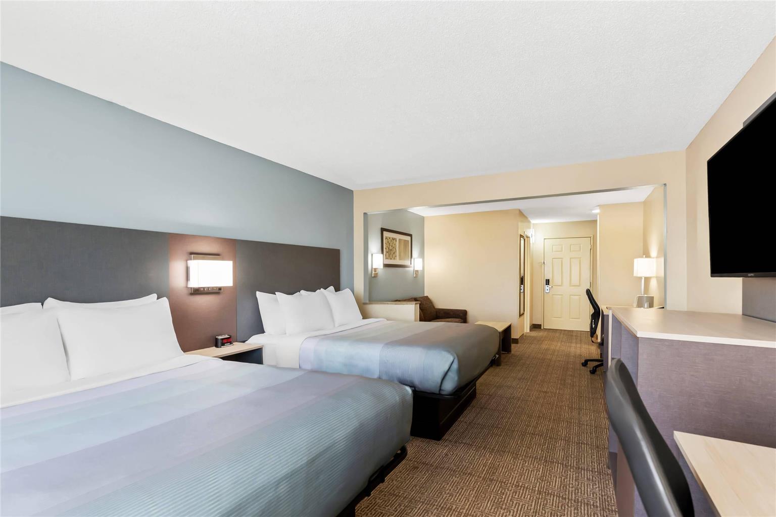 Quality Inn and Suites Springfield Southwest near I 72 - photo 20