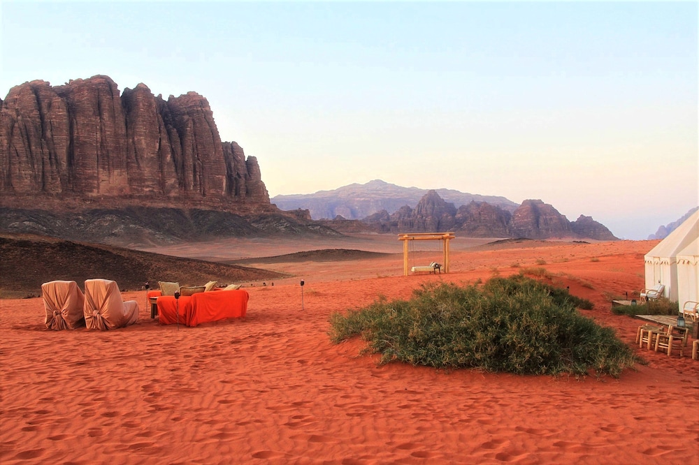 Discovery Bedu — 4-Star Luxury Hotel in Wadi Rum, Jordan