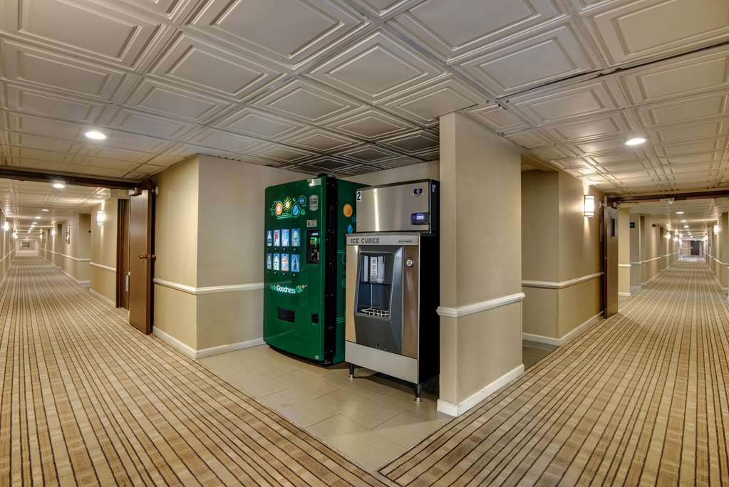 SureStay Plus Hotel by Best Western Reno Airport - photo 43