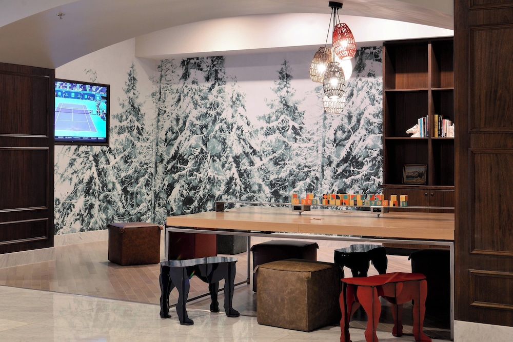 Renaissance Reno Downtown Hotel & Spa - photo 38