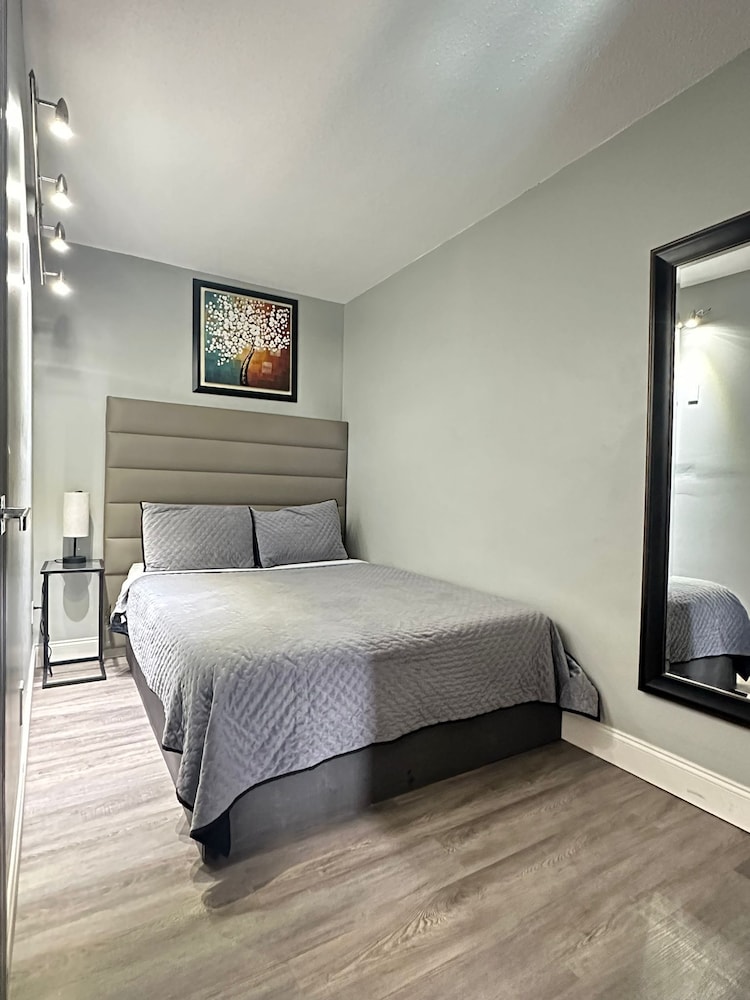 Sheridan Suites Apartments Hotel - photo 13