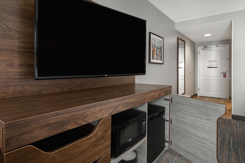Hampton Inn & Suites Yonkers - photo 15