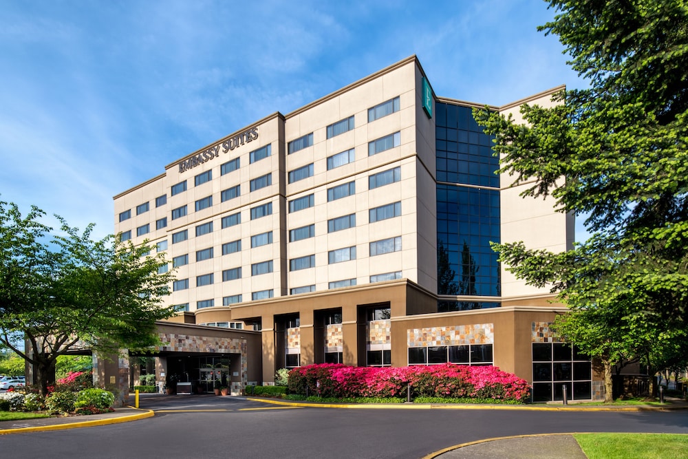Embassy Suites by Hilton Seattle Tacoma International Airport - photo 63