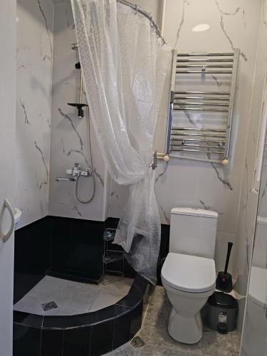 Comfortable Apartment In The Old Tbilisi