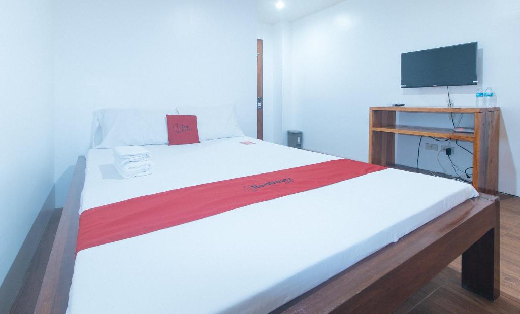 RedDoorz at Mina’s Place 2 Banez Ville Tacloban in Tacloban, Philippines