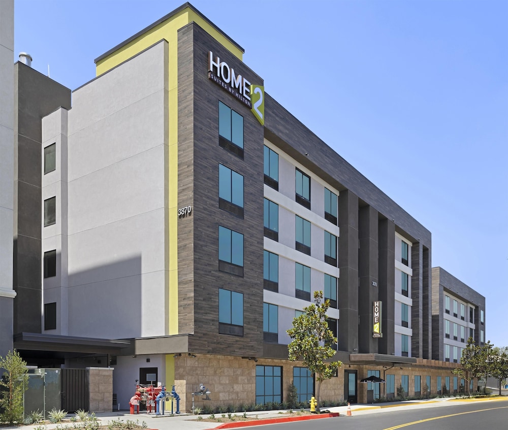 Home2 Suites by Hilton Riverside Downtown - photo 25