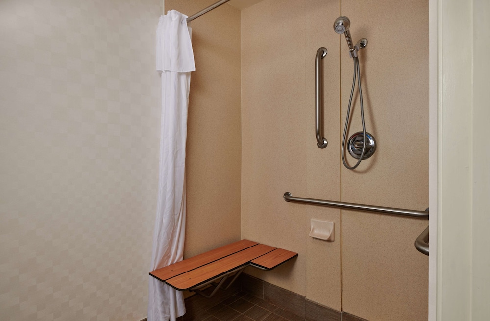 Homewood Suites by Hilton Sarasota - photo 32