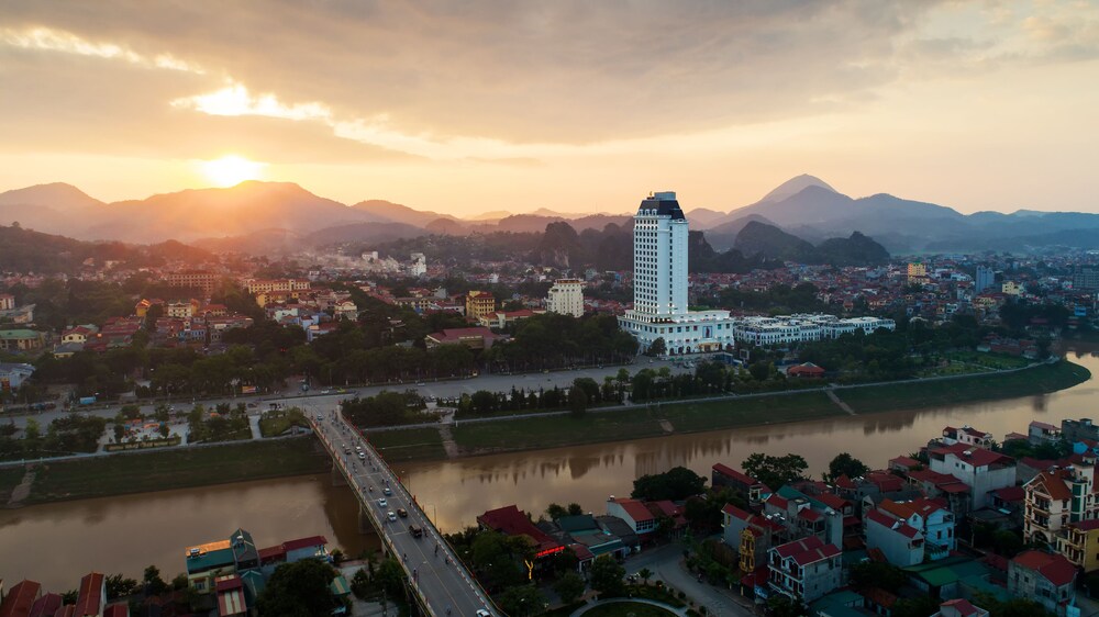 Four Points by Sheraton Lang Son — 5-Star Luxury Hotel in Lang Son, Vietnam