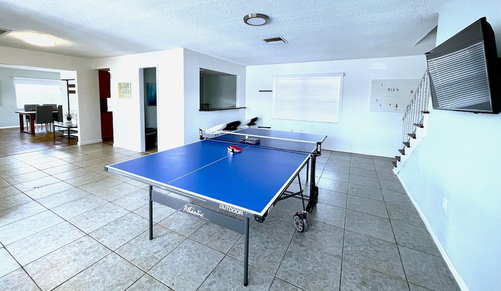 St Pete Beach Suites - photo 32
