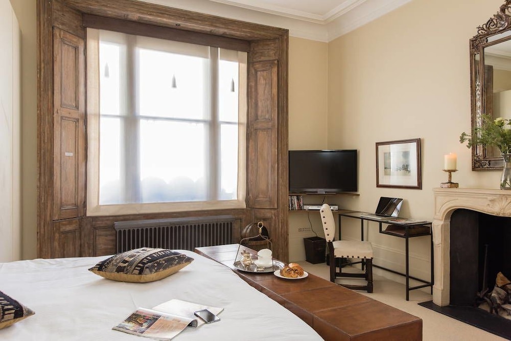 Chelsea Luxury Dream with garden — 5-Star Luxury Hotel in London, United Kingdom