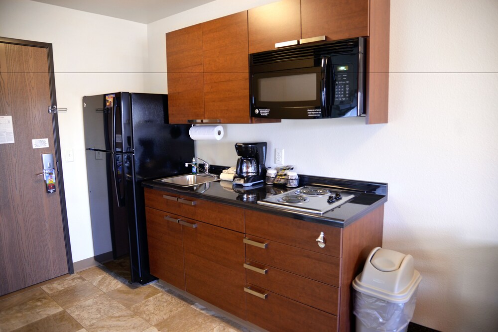 My Place Hotel Boise Meridian ID - photo 14