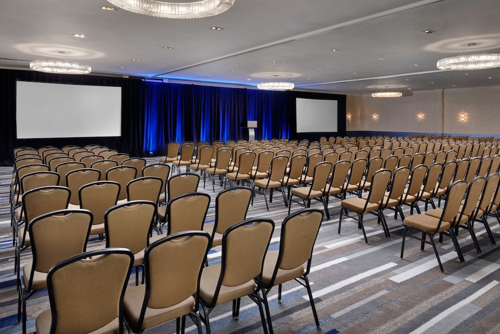 Nashville Airport Marriott - photo 29