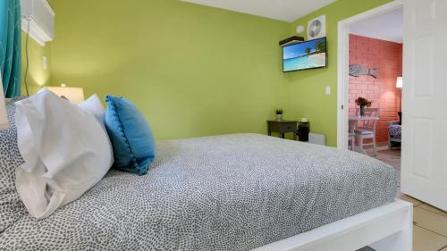 Beach House Hotel - photo 37
