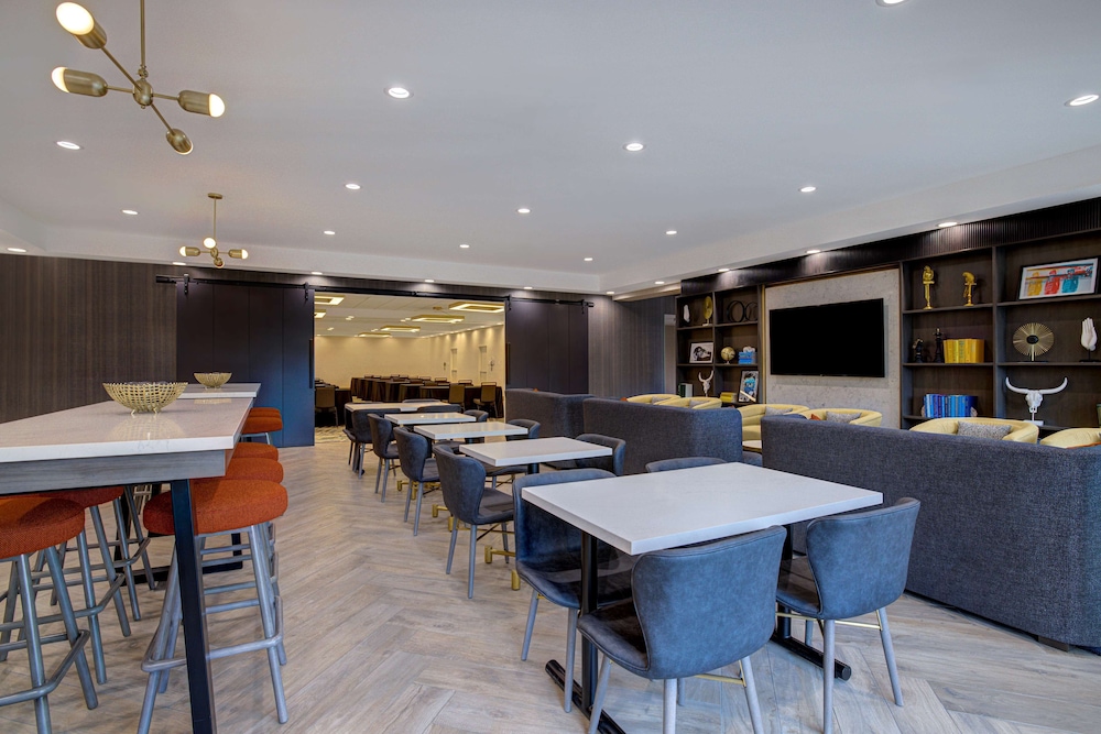 DoubleTree by Hilton Palmdale CA - photo 59