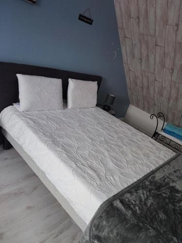Monts repos — hotel in Monts
