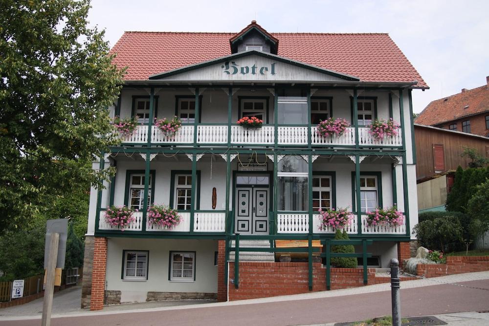 Kur Cafe Und Haus Kehrwieder — Bad Suderode — photo 2