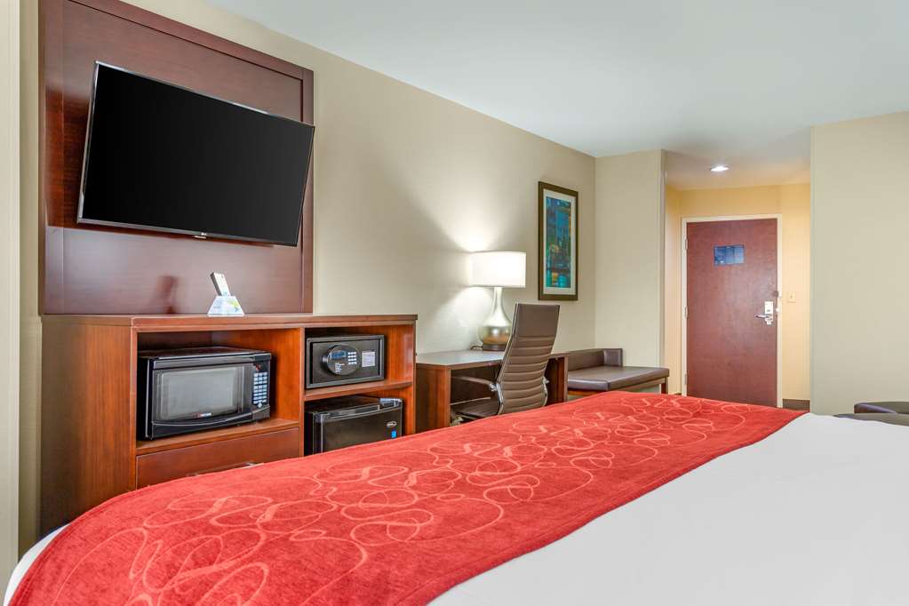 Comfort Suites Savannah Gateway I 95 - photo 21