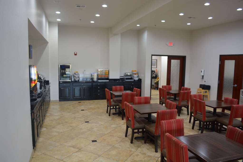 Comfort Suites Yukon SW Oklahoma City - photo 35