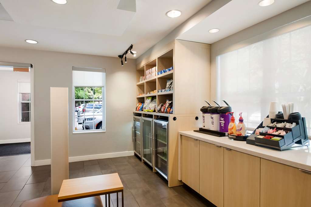 Sonesta Simply Suites Falls Church - photo 20