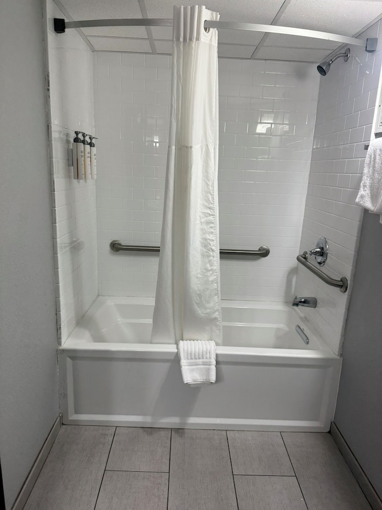 Sonesta Essential Rapid City - photo 51