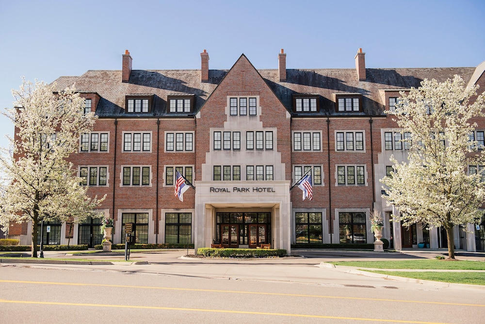 Royal Park Hotel — Rochester