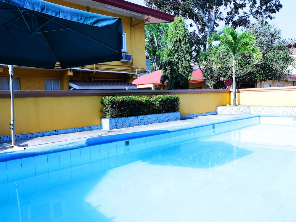 Hotel La Corona De Lipa in Los Banos, Philippines