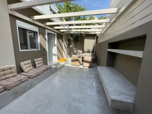 House Center of Athens Near Acropolis — 4-Star Luxury Hotel in Athens, Greece