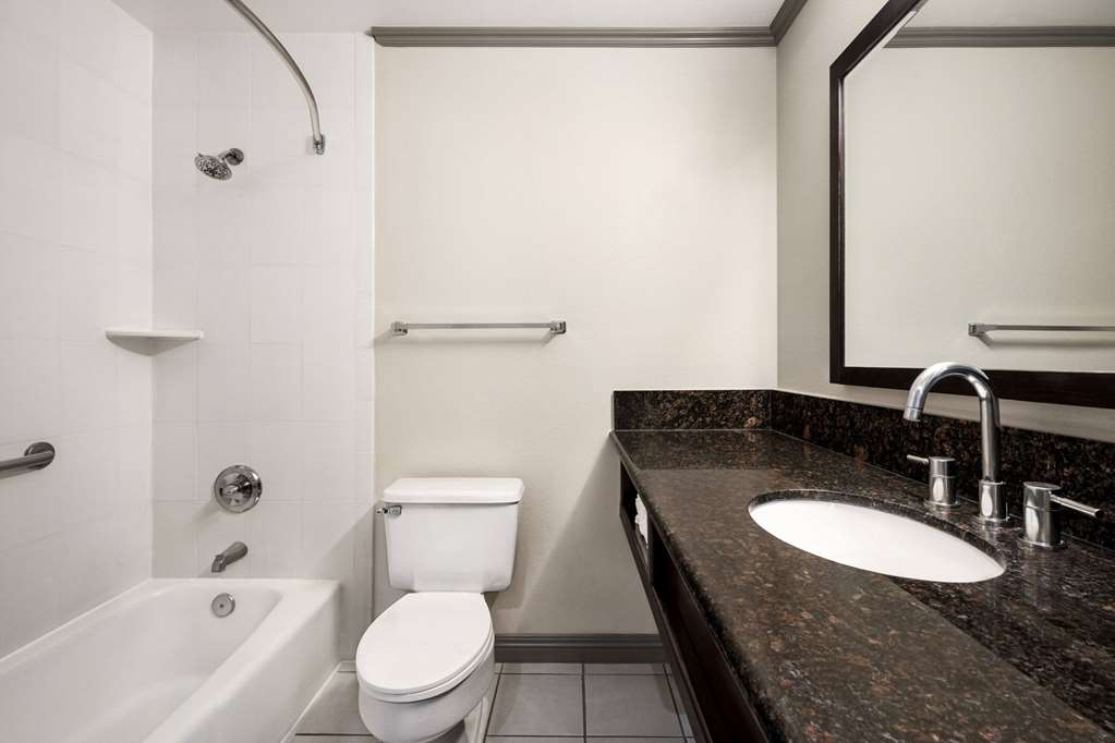 Baymont by Wyndham Monterey Park - photo 17