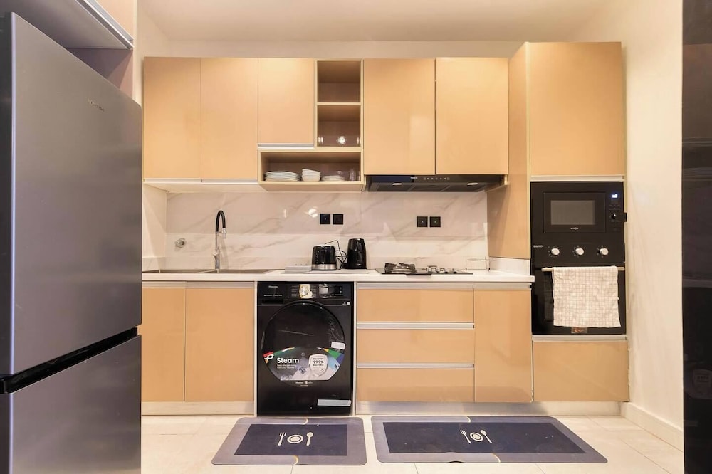 Apartment by Cyrus — 4-Star Luxury Hotel in Abuja, Nigeria