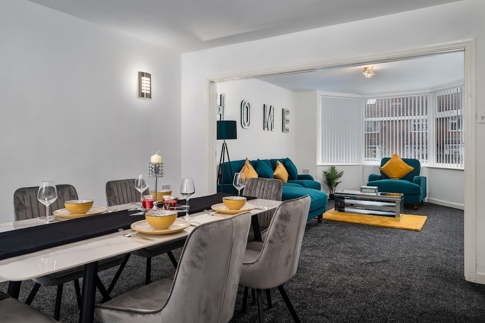 Borrowdale Brook — 4-Star Luxury Hotel in Leeds, United Kingdom