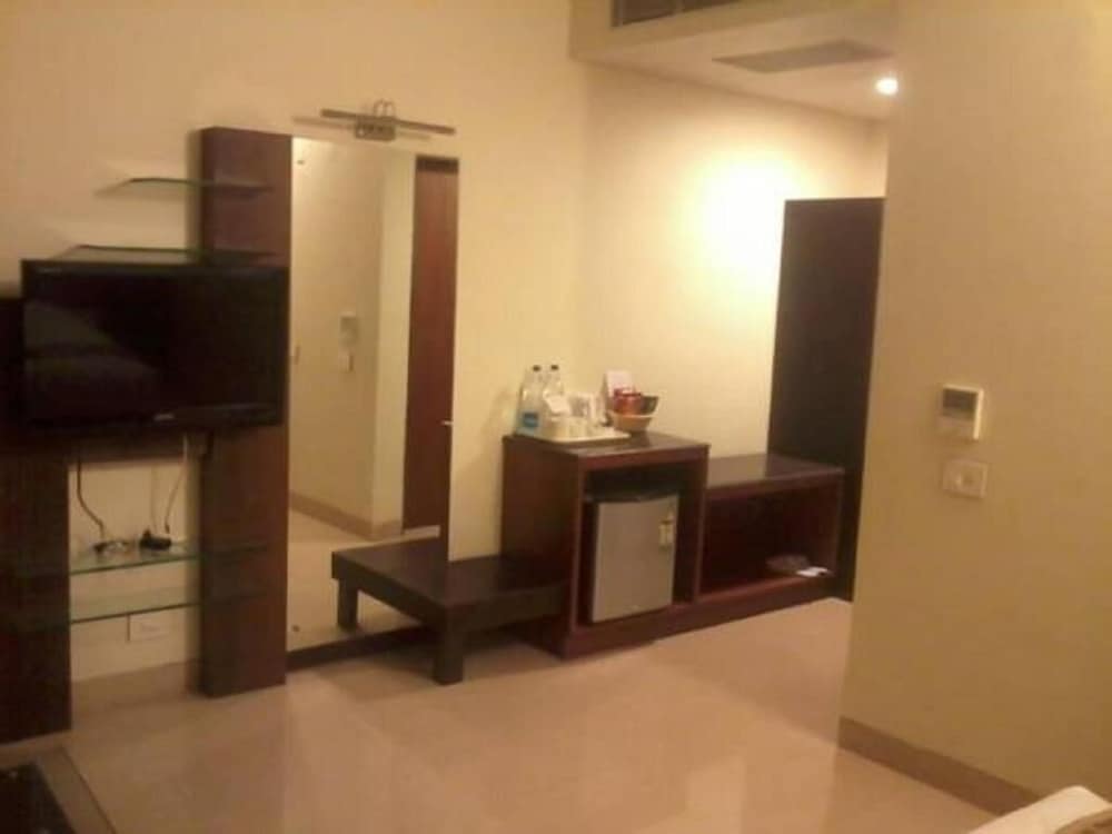 Pipul Utkal Continental in Jharsuguda, India